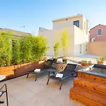 Aparthotel Vener 4*