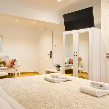 Vener Apartmanhotel Hriszí Aktí Haniá