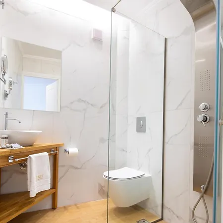 Vener 4* Chania (Crete)